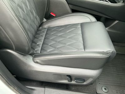 2025 Nissan Rogue — photo 7 view