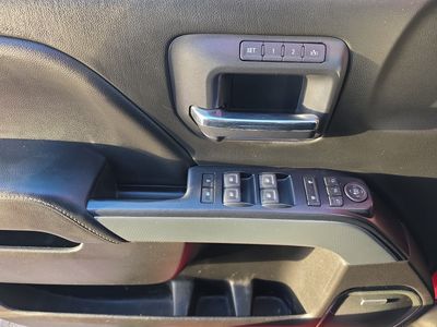 2019 Chevrolet Silverado 2500HD — photo 12 view