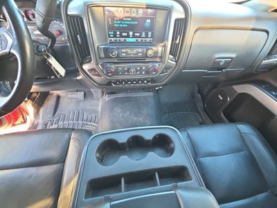 2019 Chevrolet Silverado 2500HD — photo 8 view