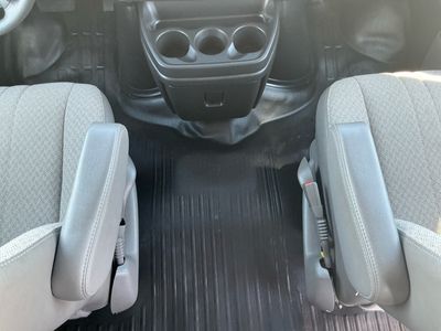 2025 Chevrolet Express Passenger - Photo 12