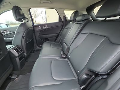 2023 Kia Sportage — detail view