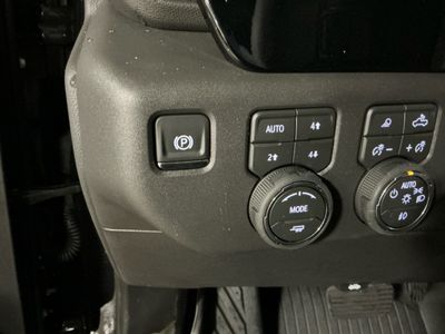 2026 Chevrolet Silverado 1500 — photo 12 view