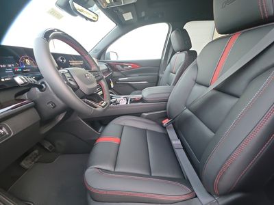 2026 Chevrolet Traverse - Photo 14