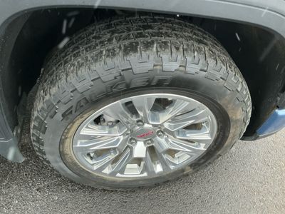 2024 GMC Sierra 1500 — photo 11 view