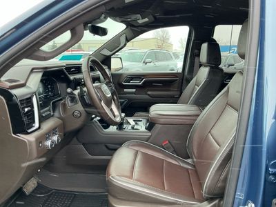 2024 GMC Sierra 1500 — photo 8 view