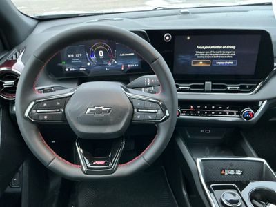 2026 Chevrolet Equinox — photo 12 view