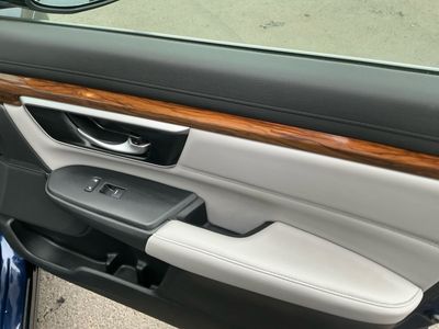 2022 Honda CR-V Hybrid — photo 11 view