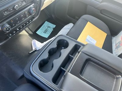 2023 Chevrolet Silverado MD - Photo 8