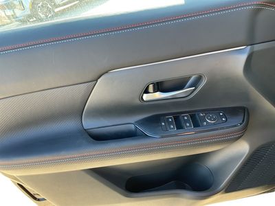 2026 Nissan Kicks — photo 10 view