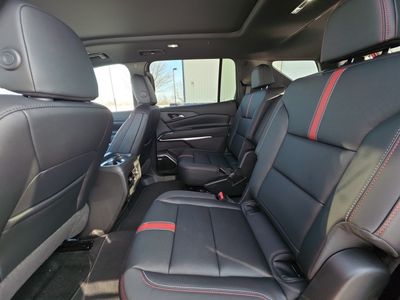 2026 Chevrolet Traverse — photo 13 view