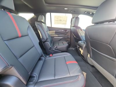 2026 Chevrolet Traverse — photo 9 view