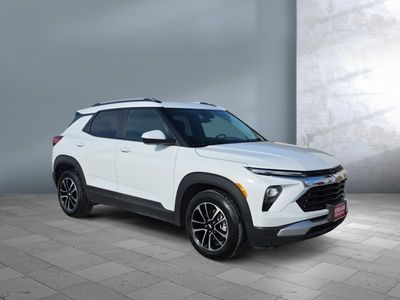 2025 Chevrolet Trailblazer — front three-quarter view