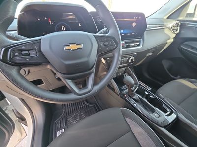 2025 Chevrolet Trailblazer — photo 9 view