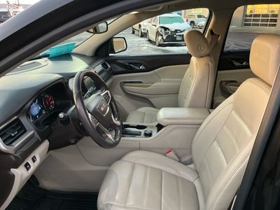 2018 GMC Acadia — photo 12 view