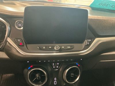 2025 Chevrolet Blazer - Photo 11