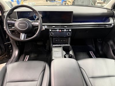 2025 Hyundai Tucson Hybrid — photo 12 view