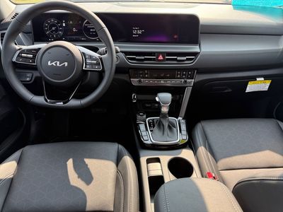 2026 Kia Seltos — photo 12 view