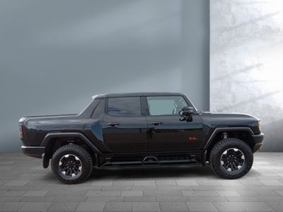 2025 GMC HUMMER EV Pickup — photo 8 view