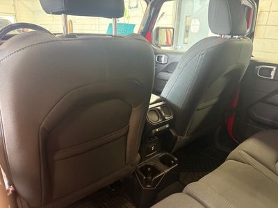 2021 Jeep Wrangler Unlimited — photo 9 view