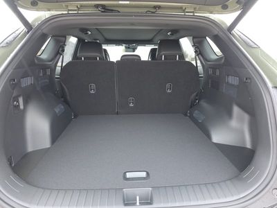 2026 Kia Sportage Plug-In Hybrid — photo 11 view