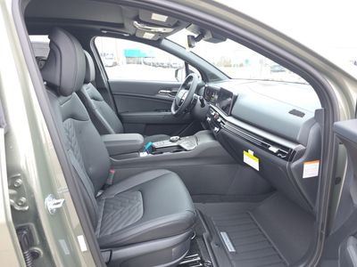 2026 Kia Sportage Plug-In Hybrid — photo 9 view