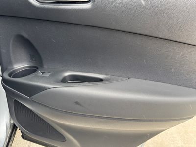 2026 Toyota Corolla Cross — photo 11 view