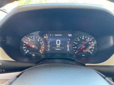 2022 Jeep Compass — photo 12 view