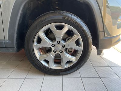 2022 Jeep Compass — photo 10 view