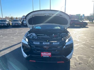 2026 Nissan Rogue — photo 7 view