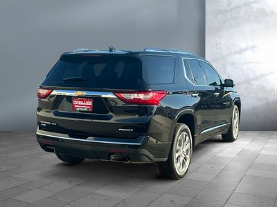2019 Chevrolet Traverse - Photo 2