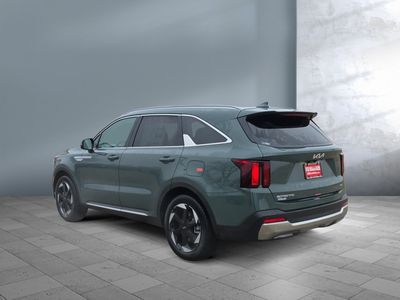 2026 Kia Sorento Hybrid — rear three-quarter view