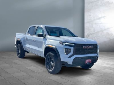 2024 GMC Canyon — front three-quarter view