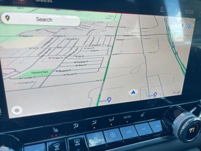 2024 GMC Canyon — photo 12 view