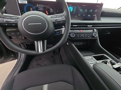 2026 Hyundai Sonata Hybrid — photo 11 view