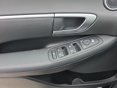 2026 Hyundai Sonata Hybrid — photo 15 view