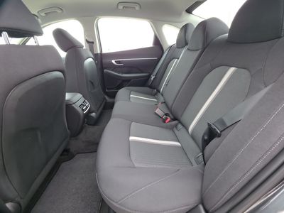 2026 Hyundai Sonata Hybrid — photo 9 view