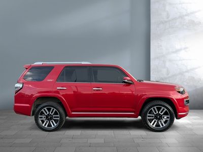 2022 Toyota 4Runner - Photo 4