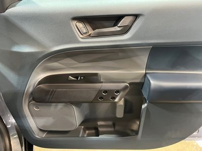 2025 Ford Maverick — photo 7 view