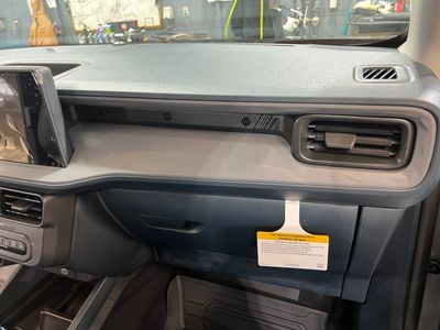 2025 Ford Maverick — photo 9 view
