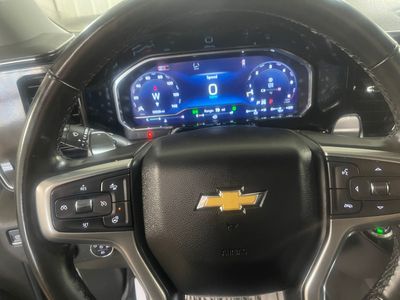 2025 Chevrolet Silverado 1500 — photo 9 view
