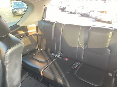 2023 Nissan Armada — photo 7 view