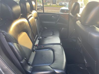 2023 Nissan Armada — photo 10 view