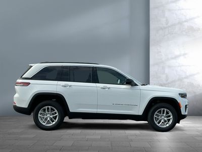 2025 Jeep Grand Cherokee - Photo 3