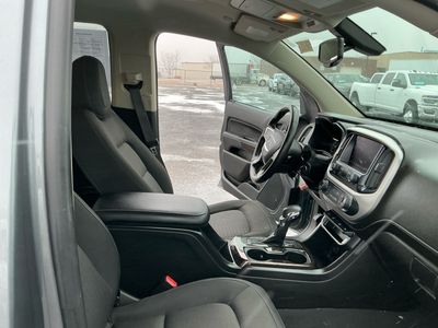 2022 GMC Canyon — photo 10 view