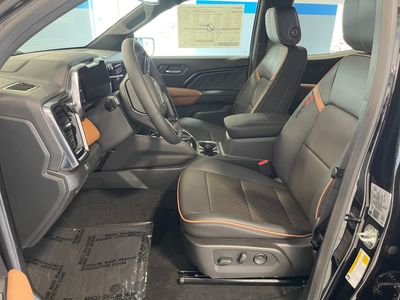 2025 GMC Canyon - Photo 8