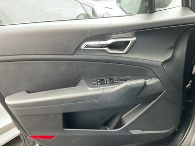 2026 Kia Sportage Hybrid - Photo 15