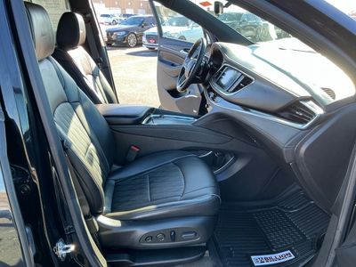 2024 Buick Enclave — photo 12 view