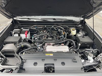 2025 Toyota Tacoma — photo 12 view