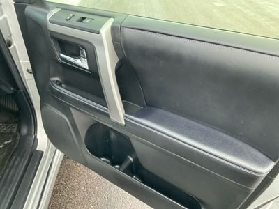 2023 Toyota 4Runner — photo 10 view