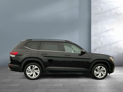2021 Volkswagen Atlas — interior view